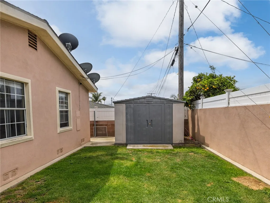 22305 Ladeene Avenue, Torrance, California 90505 home-pic-28